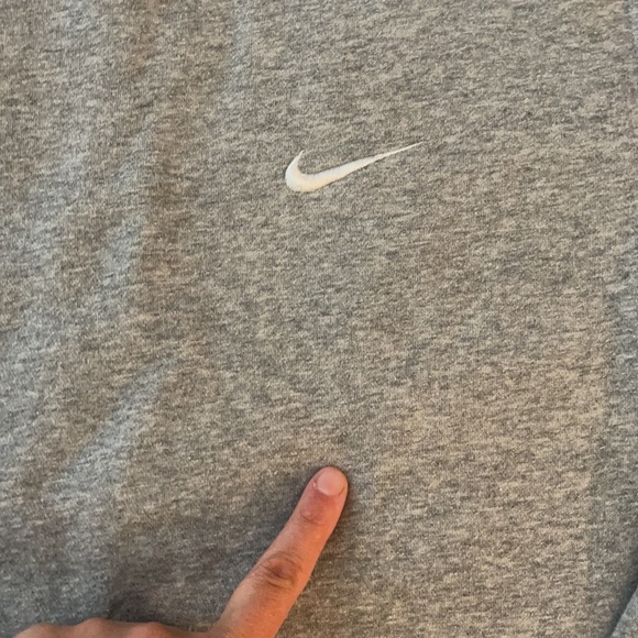 Nike Sweatshirt - Picture 2 of 3